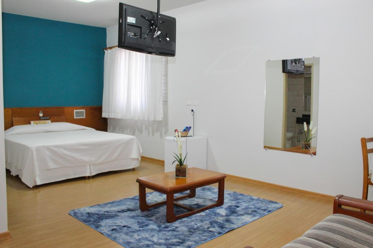 Ônix Hotel Assis Extérieur photo