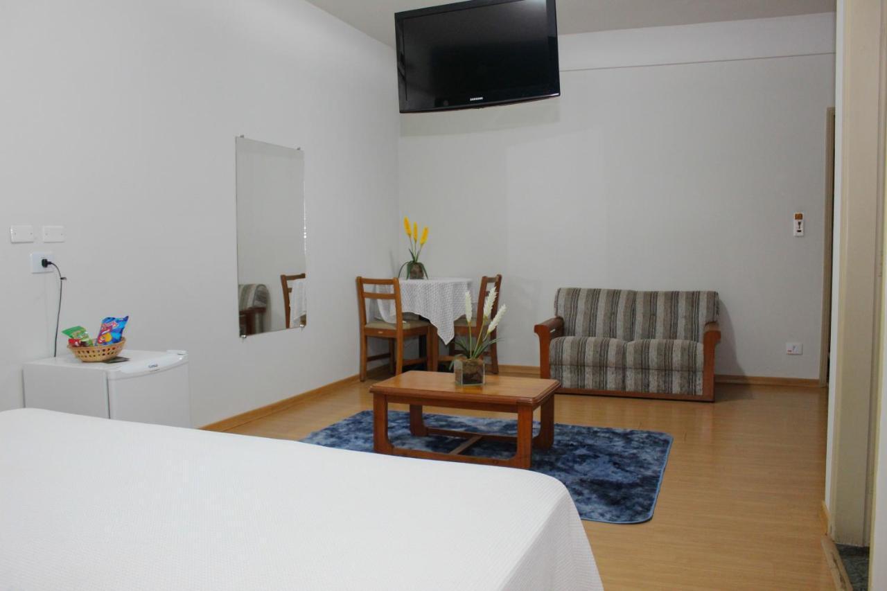 Ônix Hotel Assis Extérieur photo