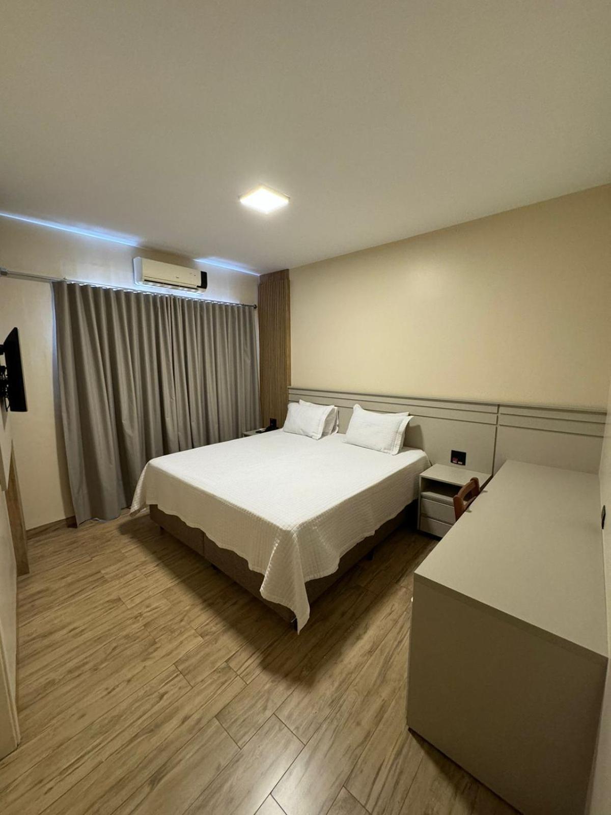 Ônix Hotel Assis Extérieur photo