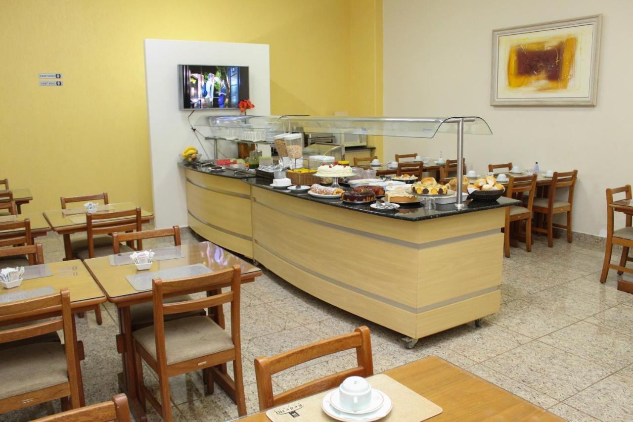 Ônix Hotel Assis Extérieur photo