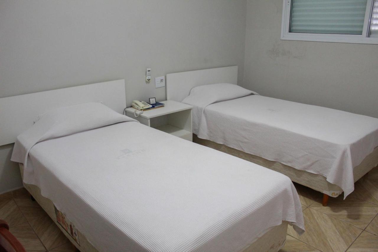 Ônix Hotel Assis Extérieur photo